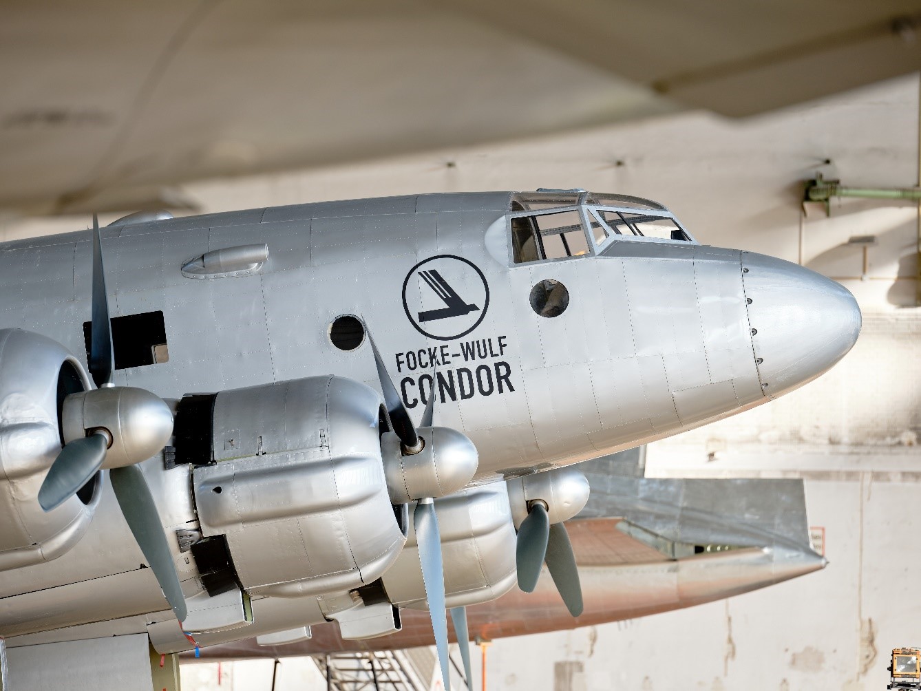 Foto des vorderen Teils der Focke Wulf Fw 200 "Condor"